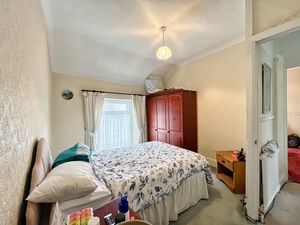 Photo 5- click for photo gallery